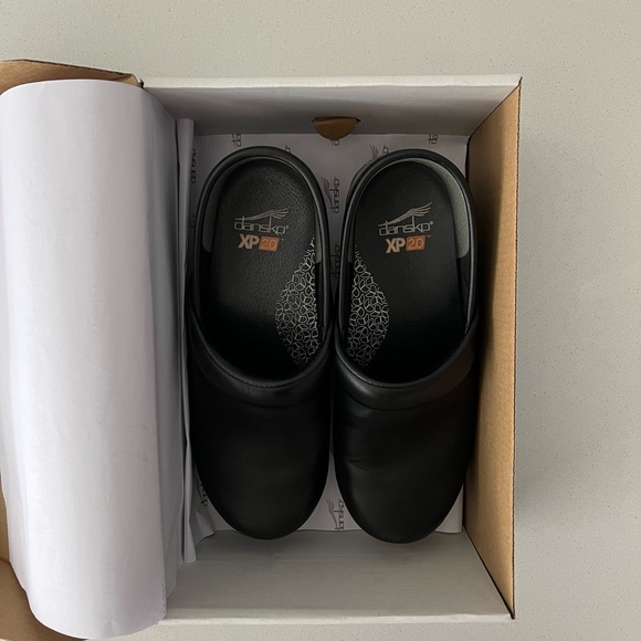 Dansko XP 2.0 Black Waterproof - Picture 3 of 10